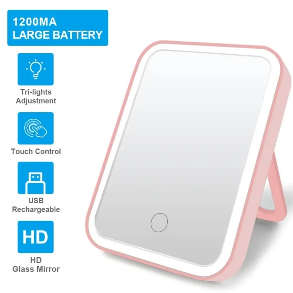 NIB Light up Rechargeable Makeup Mirror